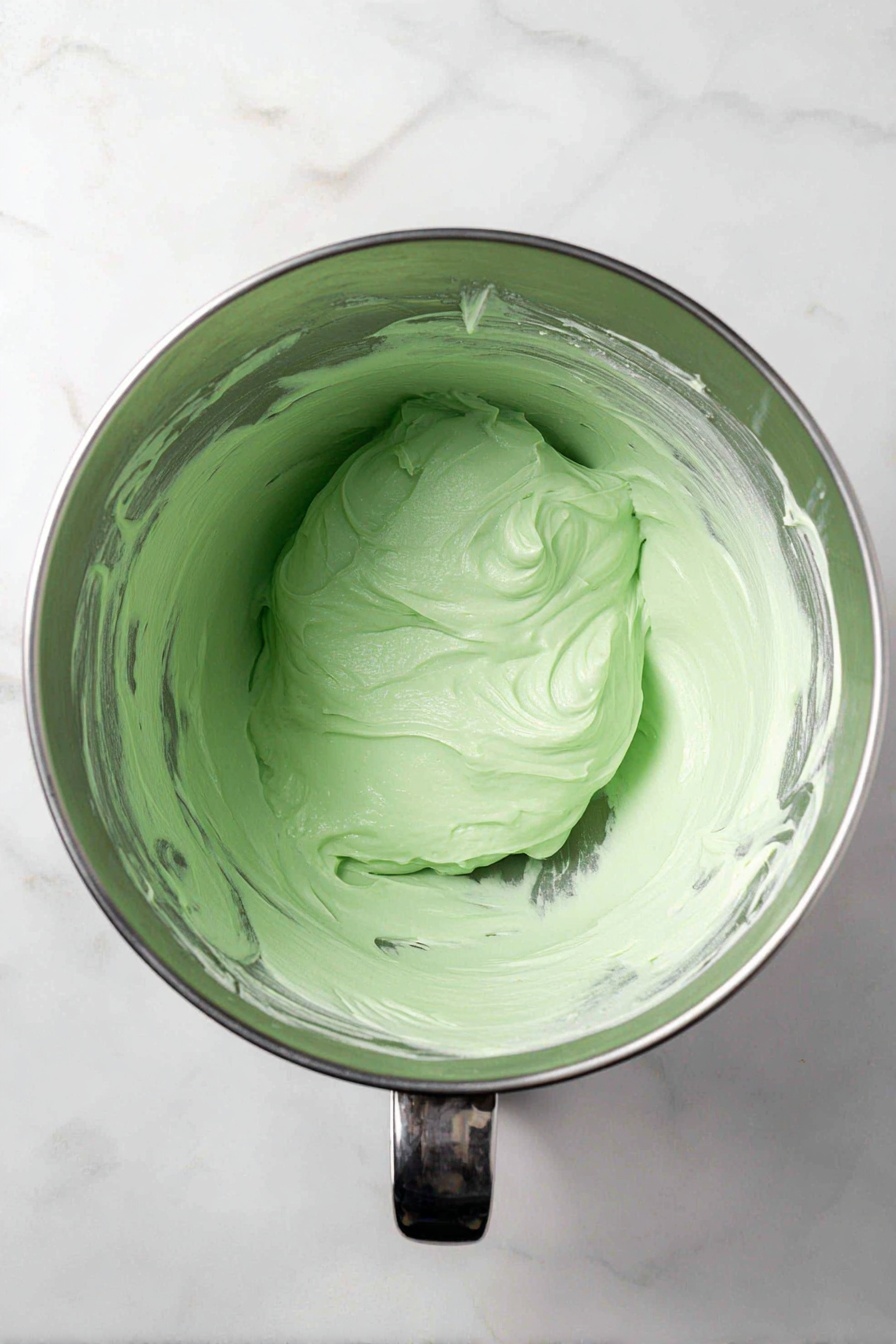 Merengue Christmas Tree Cookies Recipe - Step by Step Instructions